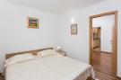 FerienhausKroatien - : Apartments Djurkovic - One-Bedroom Apartment with 