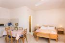 FerienhausKroatien - : Apartments Miljan Popovic - Studio Apartment with 