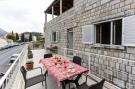 FerienhausKroatien - : Apartments Sisic - One Bedroom Apartment with Terr