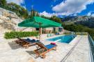 FerienhausKroatien - : Villa Falcon Rook - Four-Bedroom Villa with Terrac