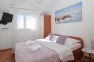 FerienhausKroatien - : Apartments Isabora - Comfort Three-Bedroom Apartme