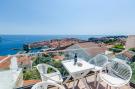 FerienhausKroatien - : Apartments Isabora - Comfort Three-Bedroom Apartme