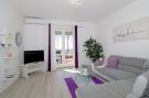 FerienhausKroatien - : Apartments Isabora - Two-Bedroom Apartment with Te