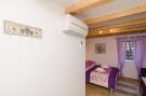 FerienhausKroatien - : Lavender Garden Apartments - Studio Apartment with