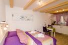 FerienhausKroatien - : Lavender Garden Apartments - Comfort Studio Apartm