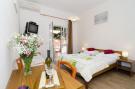 FerienhausKroatien - : Apartments Senjo - Studio Apartment with Balcony w