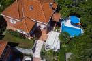 VakantiehuisKroatië - Oost Kroatië: Holiday Home Gemma - Four Bedroom Holiday Home wit