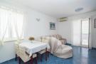 FerienhausKroatien - : Apartments Batinic - One Bedroom Apartment with Te