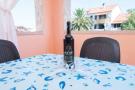 VakantiehuisKroatië - Oost Kroatië: Apartments Batinic - One Bedroom Apartment with Te