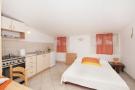 FerienhausKroatien - : Apartments Jasenka - Studio Attic with Terrace and