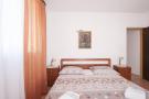 FerienhausKroatien - : Apartments Mira -One Bedroom Apartment with Terrac