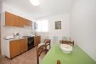 FerienhausKroatien - : Apartments Mira -One Bedroom Apartment with Terrac