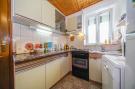 FerienhausKroatien - : Apartment Akacija - Two Bedroom Apartment with Gar