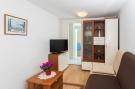 VakantiehuisKroatië - : Apartment Nadalina- One Bedroom Apartment with Ter