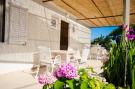 FerienhausKroatien - : Guest House Rooms Rose - Studio with Terrace