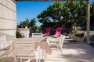 FerienhausKroatien - : Guest House Rooms Rose - Studio with Terrace