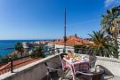 FerienhausKroatien - : Holiday Home Patricija-Duplex Three Bedroom Apartm