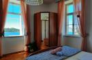 FerienhausKroatien - : Apartments Kirigin - One Bedroom Apartment with Te