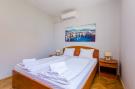 FerienhausKroatien - : Ploče Apartments - Two Bedroom Apartment with Sea 