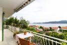 FerienhausKroatien - : Apartments Klara-Gorjana - Two Bedroom Apartment w