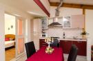 FerienhausKroatien - : Apartments Villa Bell Memories- Two Bedroom Apartm