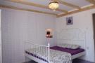 FerienhausKroatien - : Guest House Gugily- Triple Room with Shared Bathro