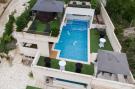 FerienhausKroatien - : Villa Luciana Residence - Five-Bedroom Villa with 