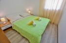 FerienhausKroatien - : Apartments Lenka - Two Bedroom Apartment with Gard