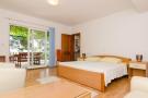 FerienhausKroatien - : Apartments Plavac Mali- Comfort One Bedroom Apartm