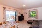 FerienhausKroatien - : Apartments Plavac Mali- Three Bedroom Apartment wi