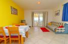 VakantiehuisKroatië - : Apartments Plavac Mali- One Bedroom Apartment with