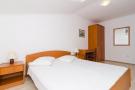 FerienhausKroatien - : Apartments Plavac Mali- Two Bedroom Apartment with