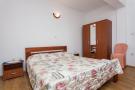 FerienhausKroatien - : Apartments Mladenka- Two Bedroom Apartment with Ba