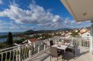 FerienhausKroatien - : Apartments Villa Enzian - Standard Two Bedroom Apa