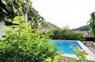 VakantiehuisKroatië - Oost Kroatië: Green Garden House - Four Bedroom House with Priva