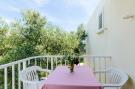 VakantiehuisKroatië - Oost Kroatië: Apartments Glavor - One Bedroom Apartment with Bal