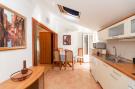 FerienhausKroatien - : Apartments Roda - Standard One Bedroom Apartment w