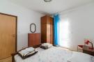 FerienhausKroatien - : Apartments Pinija - Three Bedroom Apartment with T