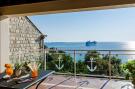 VakantiehuisKroatië - Oost Kroatië: Indy's Beach Apartments- Studio Apartment with Pat