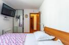 FerienhausKroatien - : Apartment Zara - Two Bedroom Apartment with Balcon