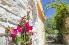 FerienhausKroatien - : Stone House San Pelegrin-Two Bedroom Holiday Home 