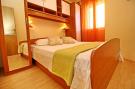 VakantiehuisKroatië - Oost Kroatië: Apartments Sea Line - Two Bedroom Apartment with T