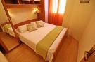 VakantiehuisKroatië - Oost Kroatië: Apartments Sea Line - Two Bedroom Apartment with T