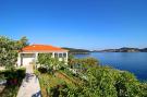 FerienhausKroatien - : Holiday Home Katica - One Bedroom Holiday Home wit