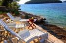 VakantiehuisKroatië - Oost Kroatië: Holiday Home Katica - One Bedroom Holiday Home wit