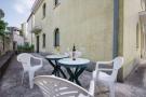 FerienhausKroatien - : Apartments Čiovo - Family One Bedroom Apartment wi