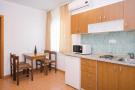 FerienhausKroatien - : Apartments Čiovo - Basic Two Bedroom Apartment (A3