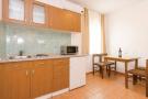 FerienhausKroatien - : Apartments Čiovo - Standard Two Bedroom Apartment 