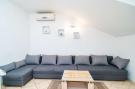 FerienhausKroatien - : Apartment Matej - One Bedroom Apartment (Žrtava s 