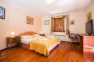 FerienhausKroatien - : Holiday Home Lapad Beach Royal - Five Bedroom Holi